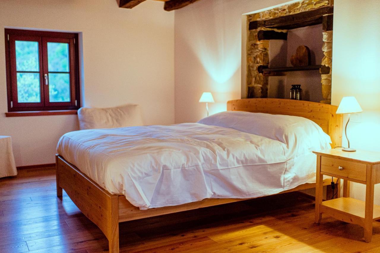 Agriturismo Ronchi Ro Lonzano ภายนอก รูปภาพ